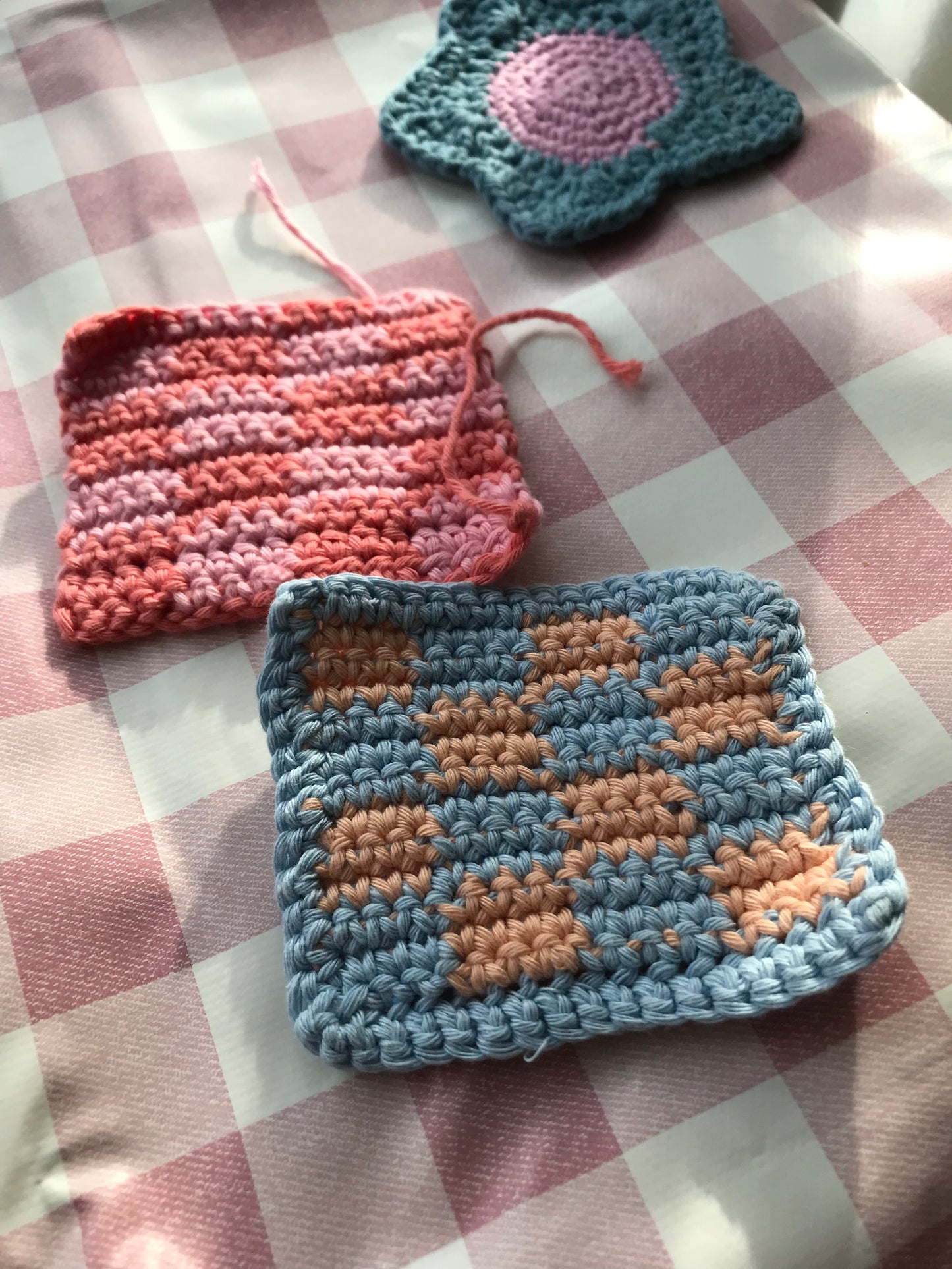 Free graph pattern ❀ Checkered coaster